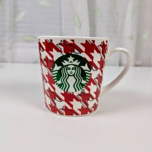 Starbucks | Red Houndstooth Pattern Mug Size 18 fl oz